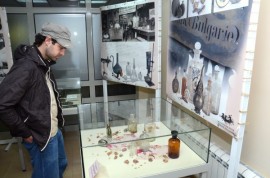 Изложбата „С ухание на казанлъшка роза” гостува в Стара Загора