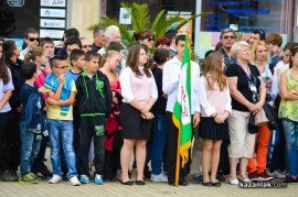 Празник на Казанлък - водосвет и церемония по издигане на знамето