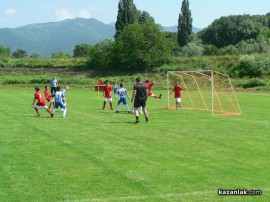 Започна футболният турнир за купа Роза
