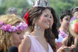 Президентът Плевнелиев се хвана на хорото по време на ритуала Розобер