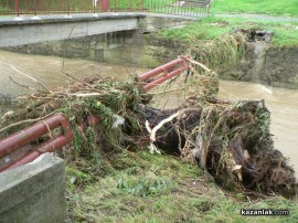 Ден след наводнението в Турия жителите на селото се притесняват водният ад да не се повтори