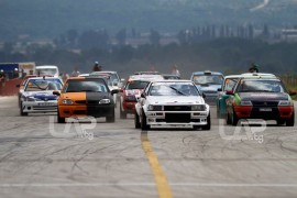 Две втори места за пилотите на Ефко рейсинг на пистата в Долна Митрополия / Новини от Казанлък