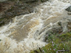 Ден след наводнението в Турия жителите на селото се притесняват водният ад да не се повтори