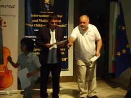 Казанлъшките китаристи за втори път с награди от Международния фестивал за китара – Гоце Делчев