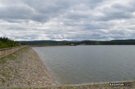 10 куб. м. в секунда се изпускат от язовир Копринка / Новини от Казанлък