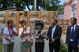 150 хиляди туристи и гости посетиха Казанлък в кулминацията на Празника на розата