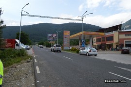 Джип изхвърча от пътя близо до Шипка