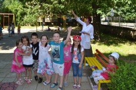 Ремонт на Целодневна детска градина № 15 „Звънче“ и ОДЗ № 18 „Пчелица“ / Новини от Казанлък