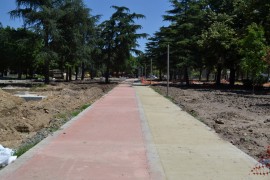 Основната рехабилитация на парковете „Розариум“ и „Тюлбето“ продължава с бързи темпове