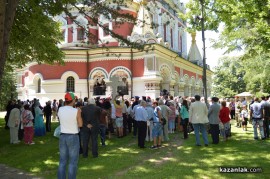 Храм-паметник Рождество Христово откриване на кръст-паметник