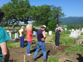 Доброволци от Шипка съградиха с двете си ръце чешма