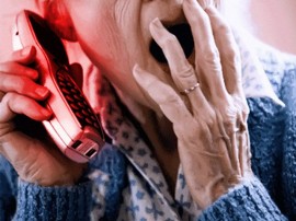 Отръскаха 92 годишна казанлъчанка с 1200 лева… по телефона / Новини от Казанлък