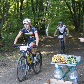 Тодор Ангелов се класира втори в надпреварата „Лудогорско колоездене“ / Новини от Казанлък