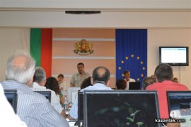 Празници и страсти на сесията днес