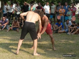 Божидар Бояджиев бе награден с шиле за победата си на народните борби в Овощник