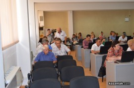 Нов кредит от 4 млн. лв. и вдигане таксите в детските заведения гласуваха днес съветниците