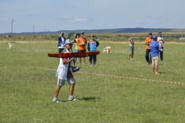  Казанлъчанин световен шампион по ракетомоделизъм