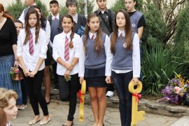 1246 ученици посрещанаха първия учебен ден в община Павел баня