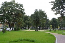 На 20 септември официално се открива обновения парк „Розариум“