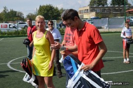 Драгомир Стойнев: Държавата да инвестира в масовия спорт в училище