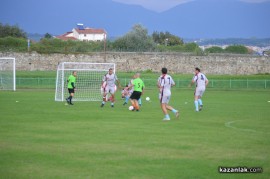 Снимки и видео от първия мач на междуфирмения футболен турнир 