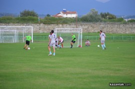 Снимки и видео от първия мач на междуфирмения футболен турнир 