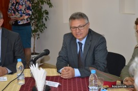 Министърът на отбраната Велизар Шаламанов бе в Казанлък/видео и снимки/