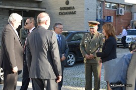 Министърът на отбраната Велизар Шаламанов бе в Казанлък/видео и снимки/