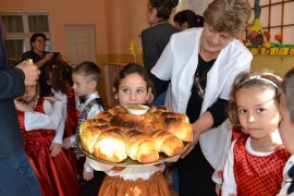 Целодневната детска градина в Хаджи Димитрово посреща децата в обновена сграда