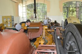 Драгомир Стойнев: Да кажат кой от комисарите как е гласувал за цената на тока