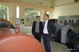 Драгомир Стойнев: Да кажат кой от комисарите как е гласувал за цената на тока