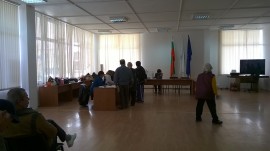 До 13:00 в община Павел баня избирателната активност е 28,5%