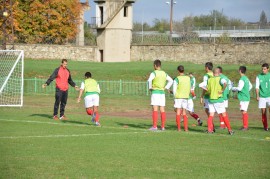 Младшата възраст на Розова долина разгроми с 19:0  Ботев /Гълъбово/