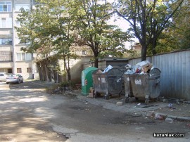 Намереното новородено в контейнер в Казанлък е българче, живо и здраво е