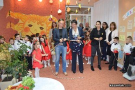 Днес бе прерязана лентата на обновената ЦДГ „Звънче” в Казанлък