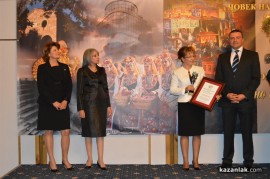 Маргарита Попова бе възхитена от Казанлък и нашата делегация в Резиденция “Бояна“