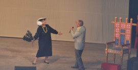 Вечно жизнерадостната Гълъбина Михайлова отбеляза 55 години творческа дейност