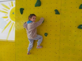 Деца ще тренират безплатно спортно катерене в ОДЗ „Славейче”.