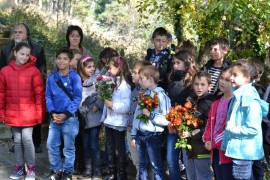 Откриха паметник на възрожденеца Онуфрий Хилендарски