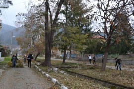 Общинска администрация помага на град Шипка