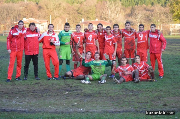 Юношите на Розова долина приключиха полусезона с важна победа