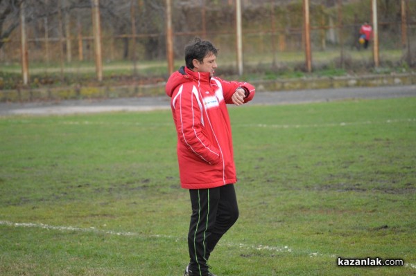 Юношите на Розова долина приключиха полусезона с важна победа