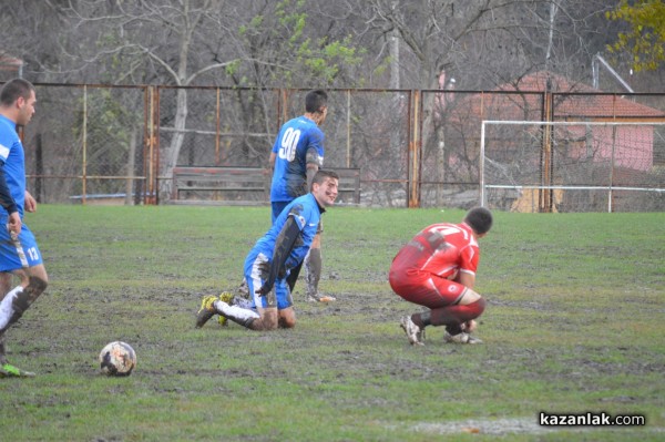 Юношите на Розова долина приключиха полусезона с важна победа