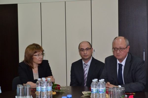 Министърът на образованието обеща подкрепа за Математическата гимназия в Казанлък