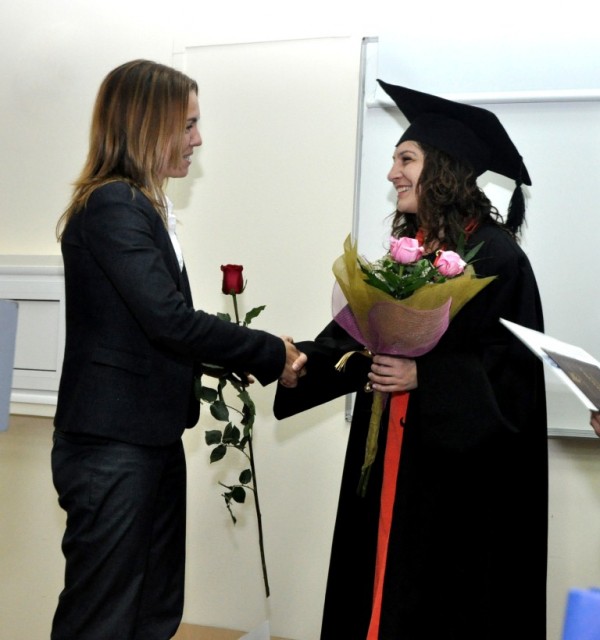 Община Казанлък предложи работно място на отличничка от Тракийския университет