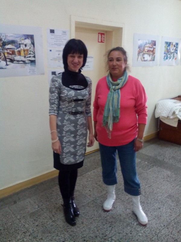  Изложба на млади казанлъшки художници бе подредена в РИО