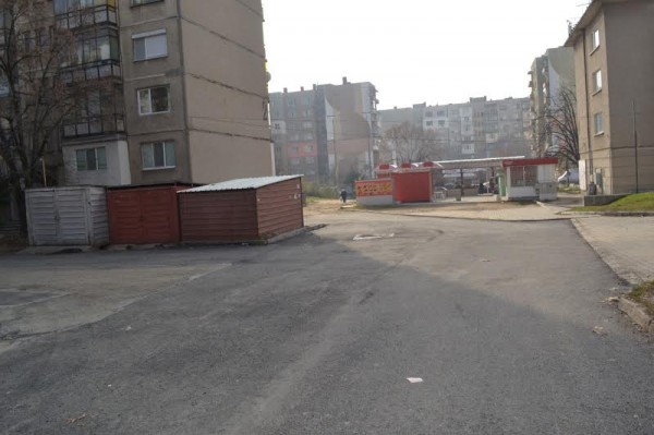 Община Казанлък обнови междублокови пространства в кв. „Изток“