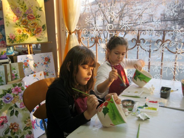 В Ателието представиха техника за рисуване „Прима“