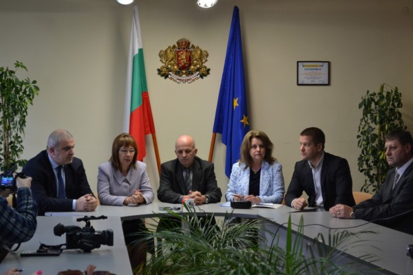 Областният управител на Стара Загора заяви подкрепата си за община Казанлък