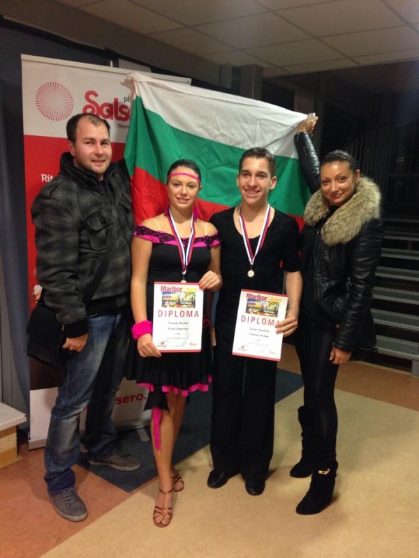 Танцови двойки спечелиха медали от силен турнир в Словения